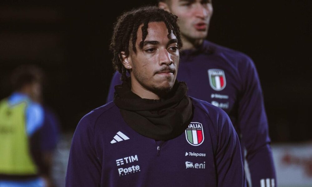 Luca Koleosho con l'Italia U21