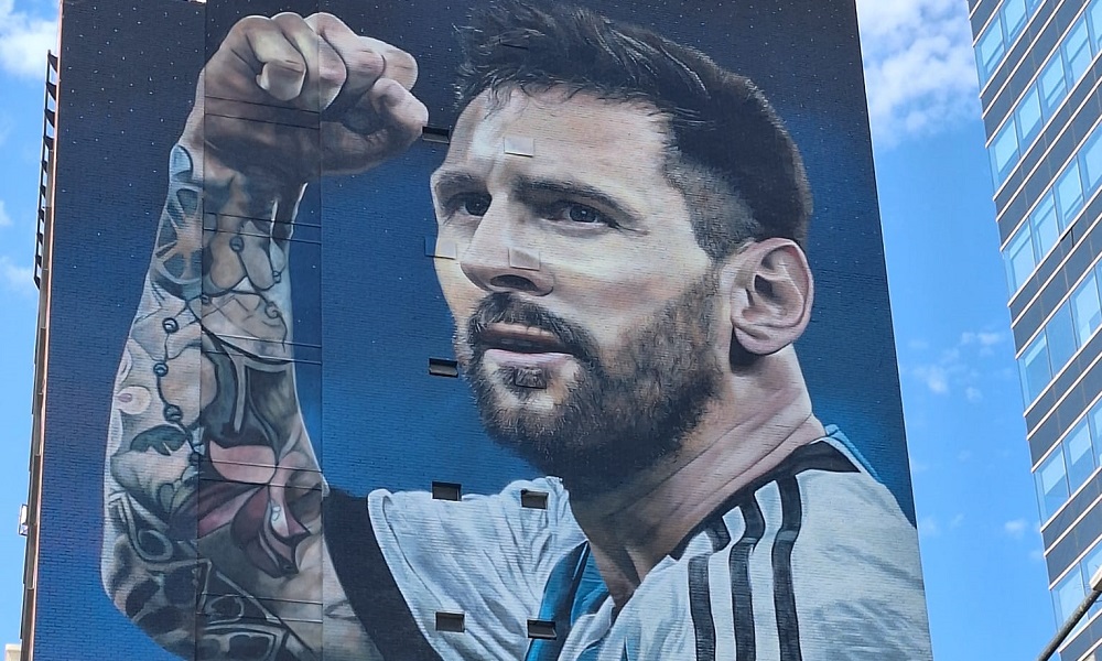 Lionel Messi murales