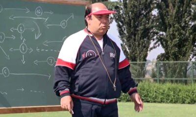 Lino Banfi in una scena del film "L'allenatore nel pallone" (© Dania Film)